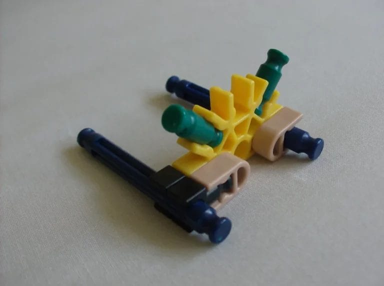 K'NEX Gun CZ-75 Step 2 2