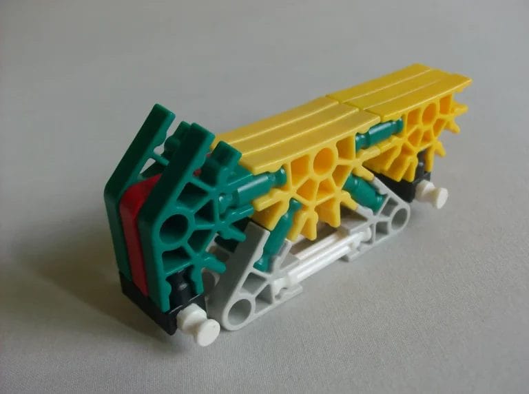 K'NEX Gun CZ-75 Step 2 9