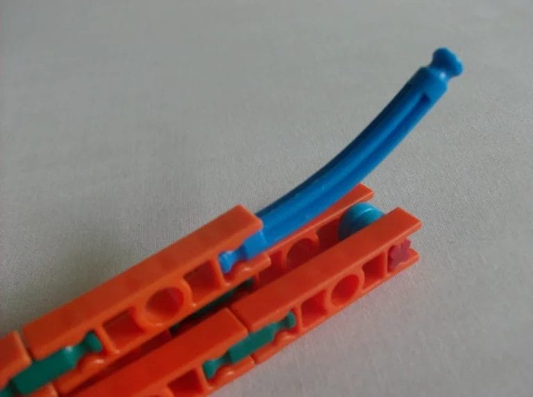 K'NEX Gun CZ-75 Step 3 4