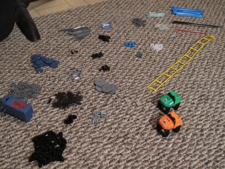 K'NEX Roller Coaster Station Pieces