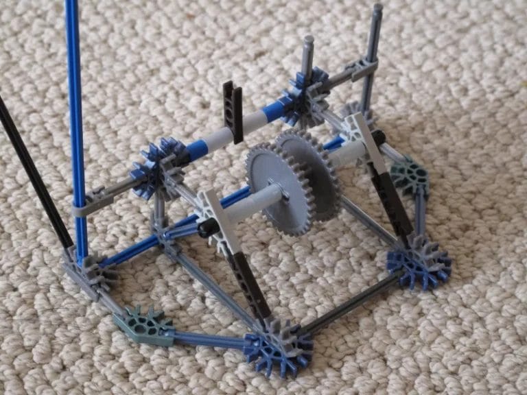 K'NEX Roller Coaster Station Step 3 3