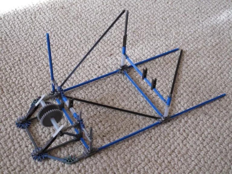 K'NEX Roller Coaster Station Step 3 7