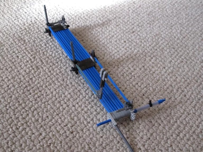 K'NEX Roller Coaster Station Step 4 10