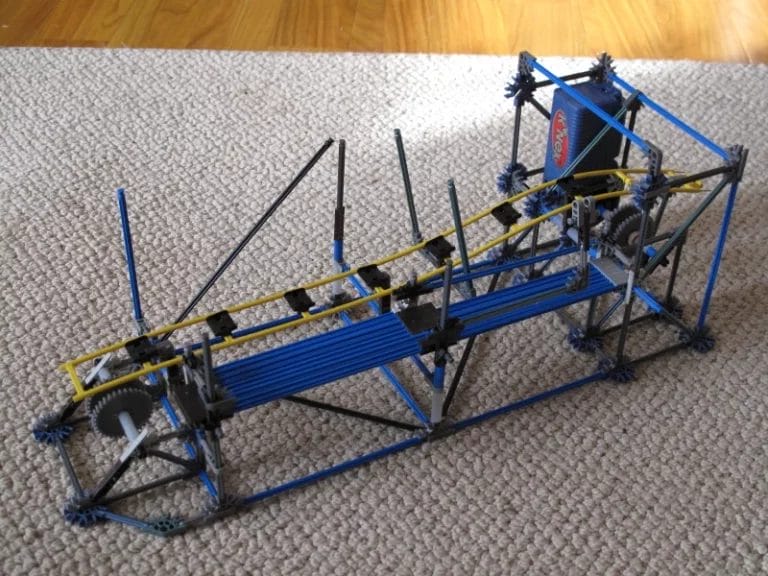K'NEX Roller Coaster Station Step 6 12