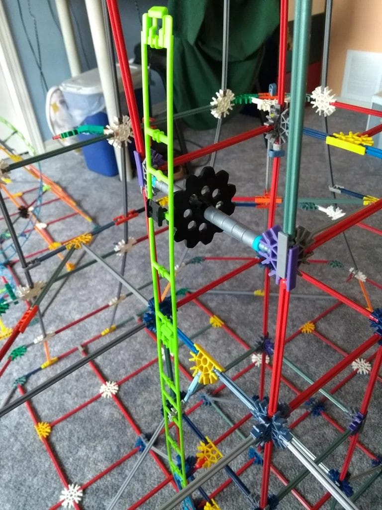 K'NEX Scorpion Express Coaster Step 10 3