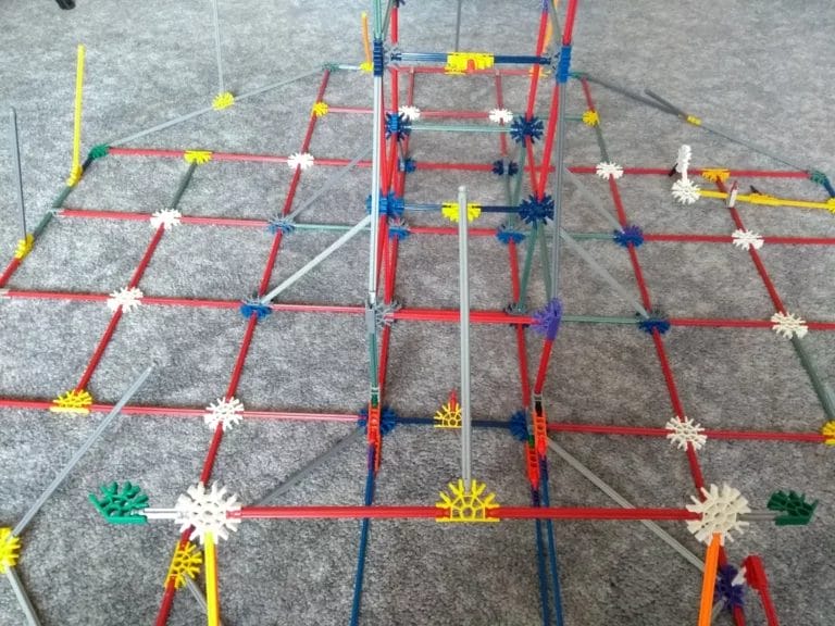 K'NEX Scorpion Express Coaster Step 7 2