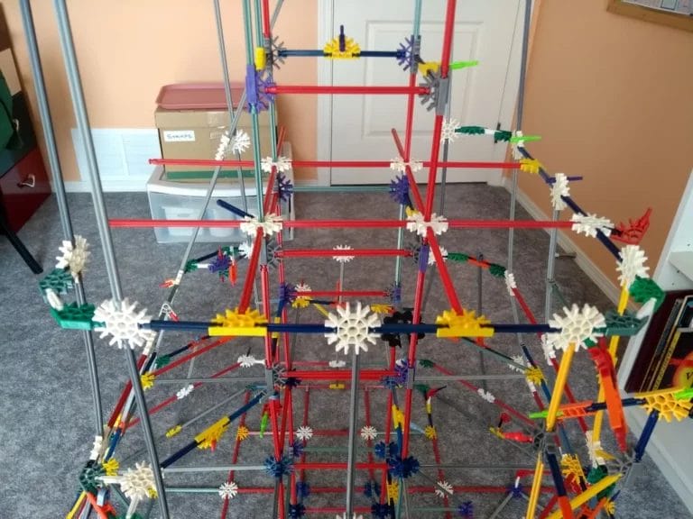 K'NEX Scorpion Express Coaster Step 8 11