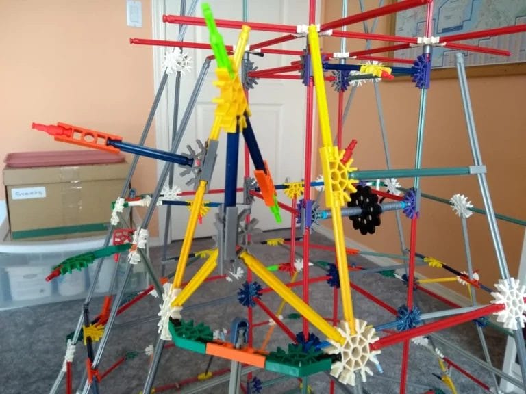 K'NEX Scorpion Express Coaster Step 8 7
