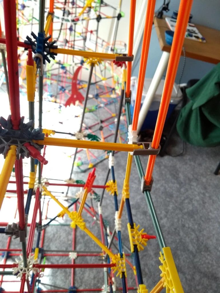 K'NEX Scorpion Express Coaster Step 9 11