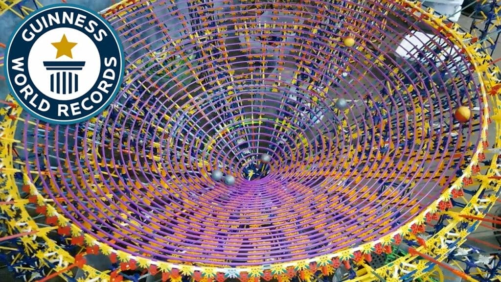 Guinness world record: Largest K'NEX ball contraption